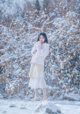 女模特的亨受1_国产剧免费观看超清